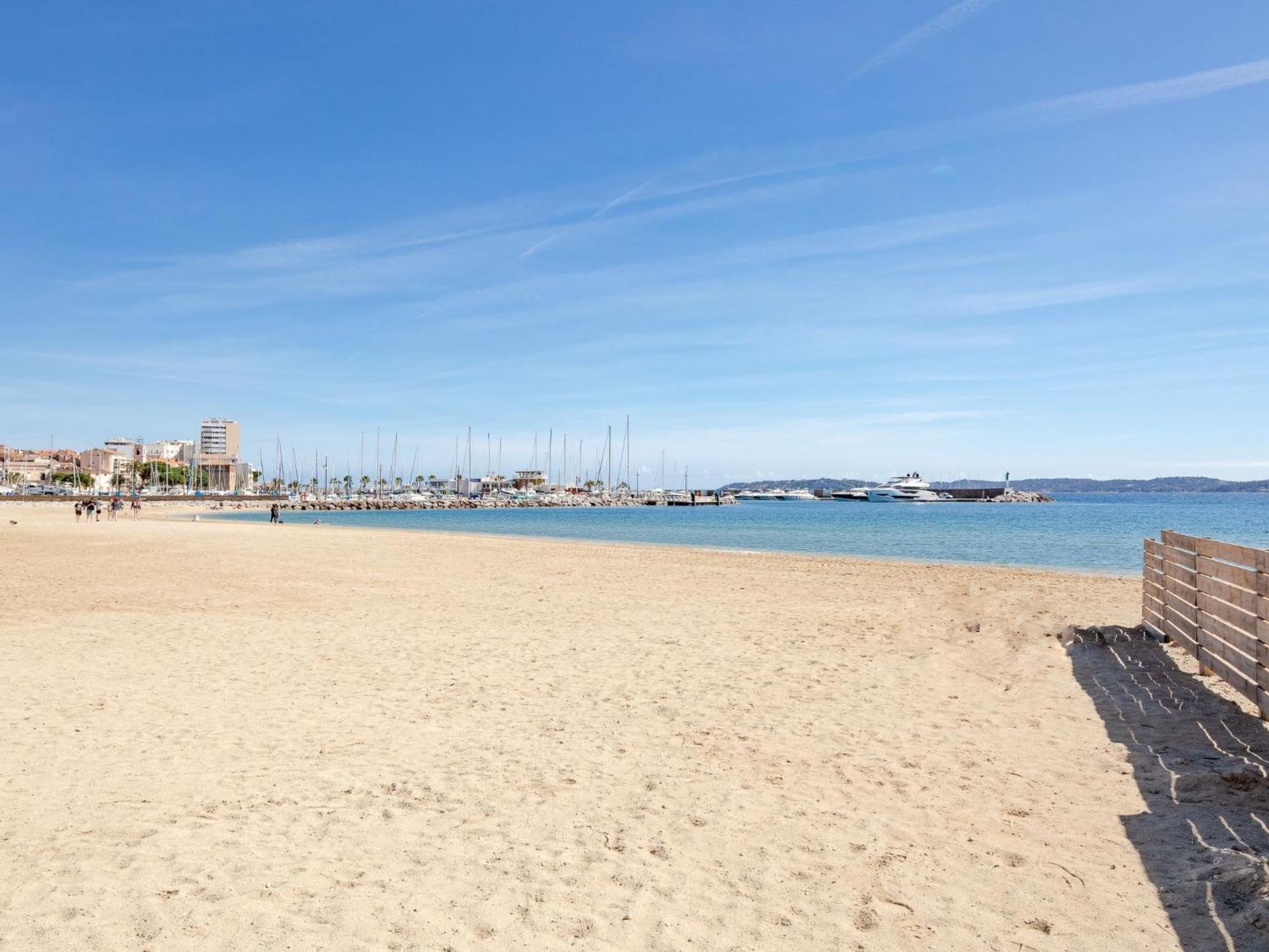 Apartment Les Pins Dores-1 By Interhome 圣马克西姆 外观 照片
